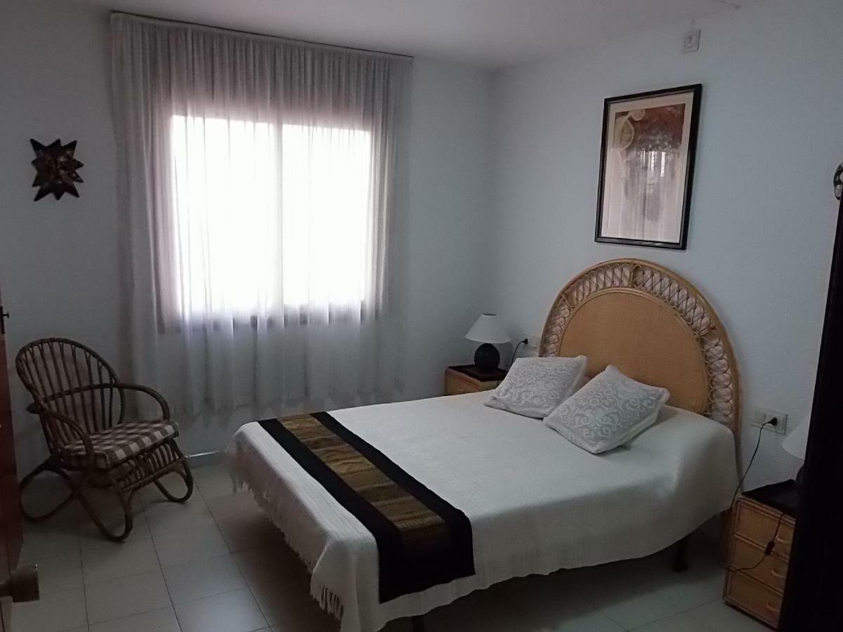 Gran Apartamento: Oasis Privado con Jardín y Piscina Cambrils Exterior photo